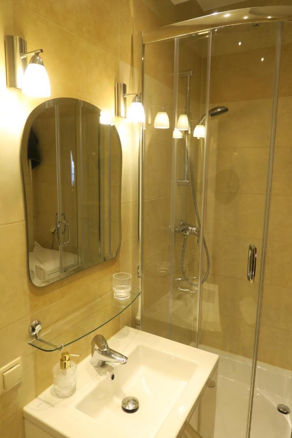 Apartament Geneva Βαρσοβία Εξωτερικό φωτογραφία